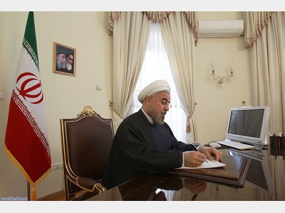 دکتر روحانی روز ملی جمهوری رومانی را تبریک گفت