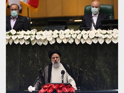 رئیسی: ایران از هر طرح دیپلماتیک برای لغو تحریم‌ها حمایت می‌کند